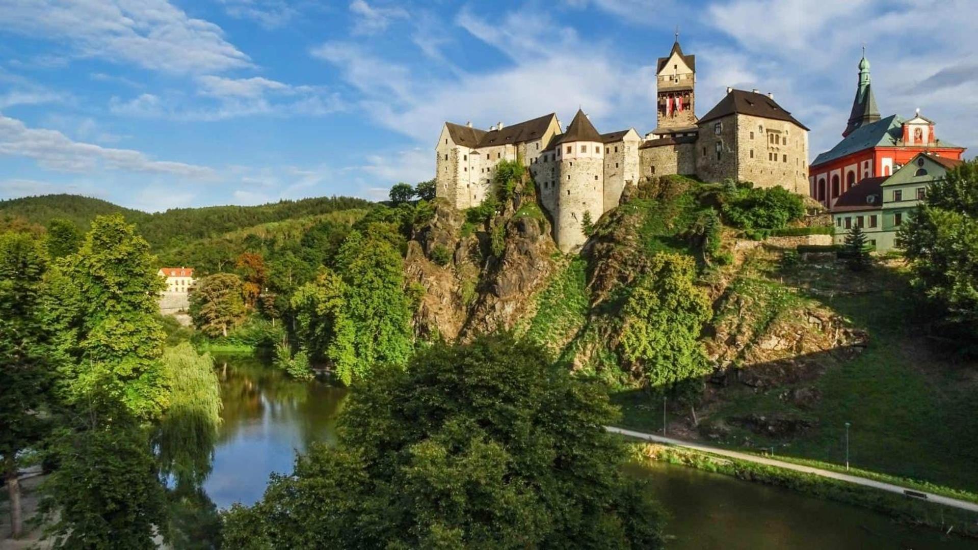 Boutique Apartment Owned By Emperor Peter The Great With 2 Balconies & Jacuzzi Karlovy Vary Exterior photo