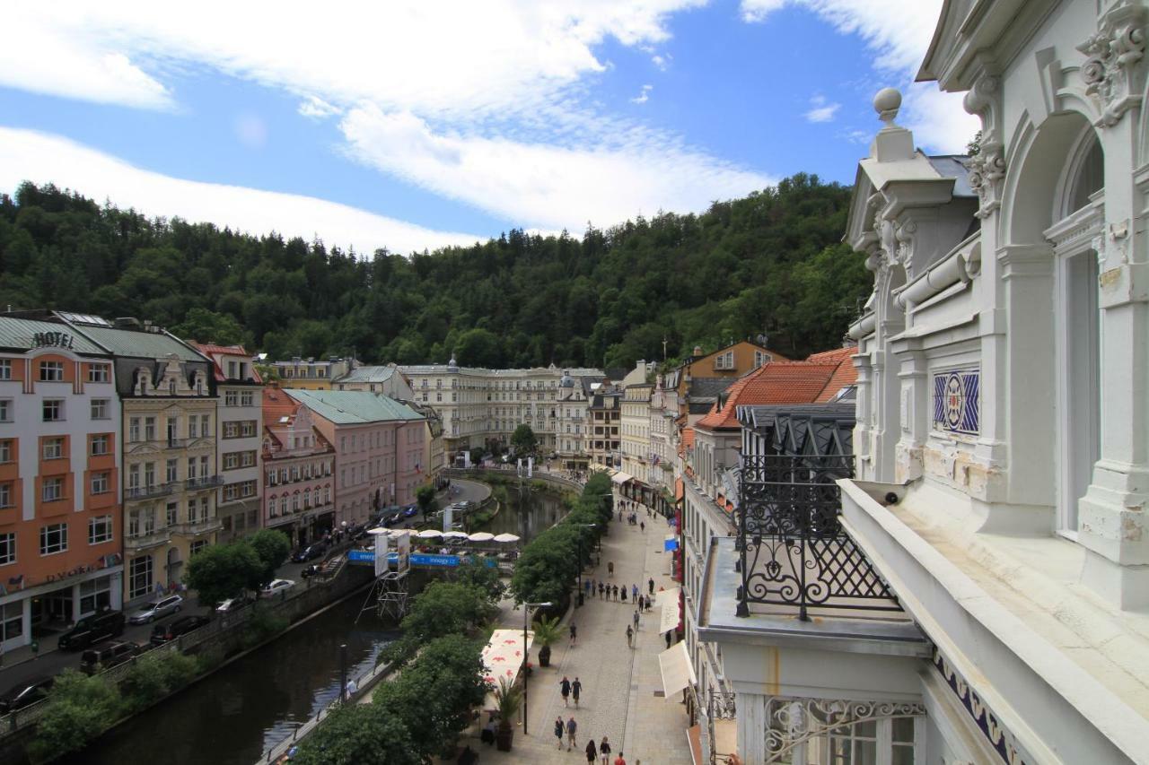 Boutique Apartment Owned By Emperor Peter The Great With 2 Balconies & Jacuzzi Karlovy Vary Exterior photo